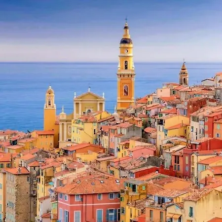 Le Garavan-vue Mer-plage-clim-terrasse アパート